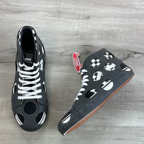 VANS - SK8 HI CAGE HIGH TOPS - Picture 8 of 10